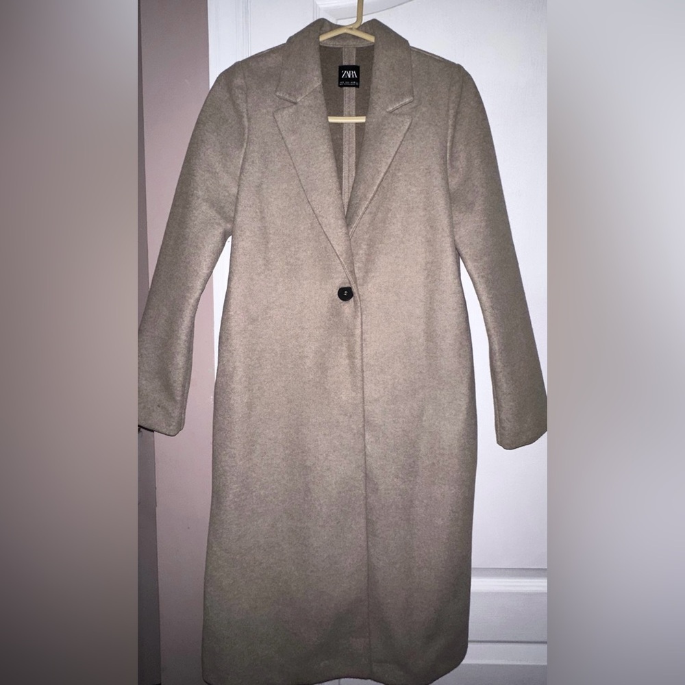 Zara Women's Beige Trench Coat